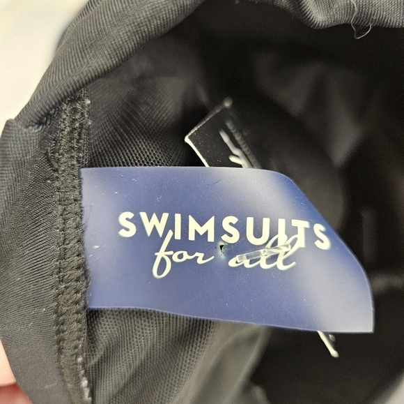 SWIMSUITS FOR ALL Tankini Swim Top - Picture 5 of 6